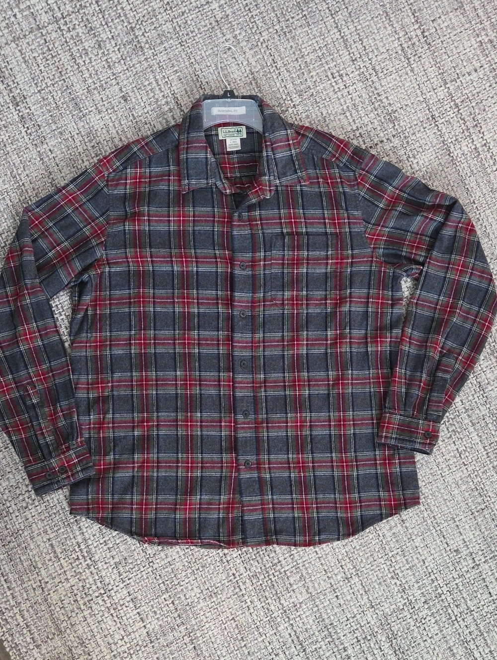 L.L. Bean Men's Red & Gray Scotch Plaid Flannel Long Sleeve Button Up